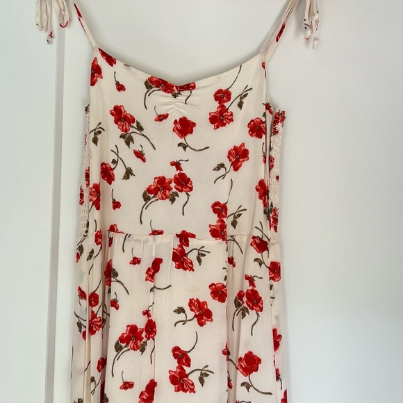 Reformation Sylvie Maxi Dress in Jubilee print - Picture 4 of 5